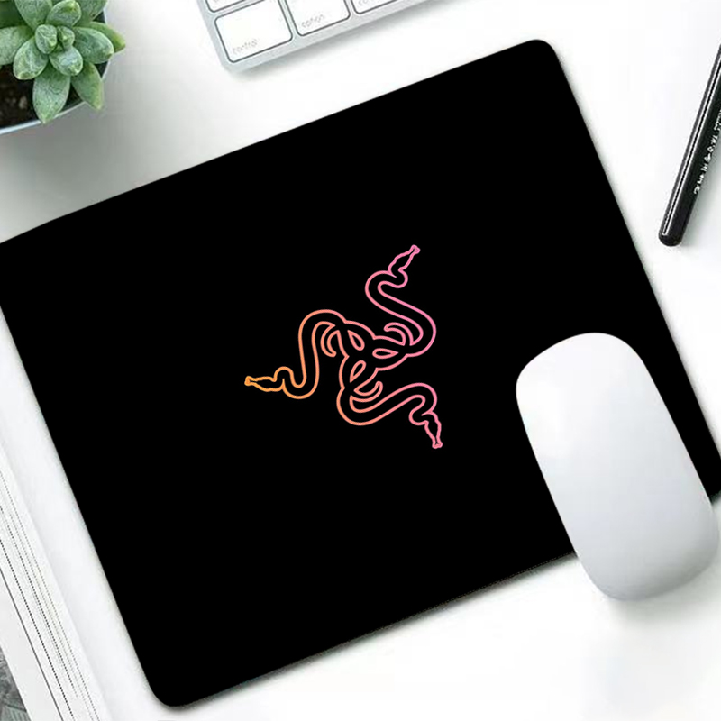 Razer Lüks Mouse Pad Anime Oyu - Pc Gaming Notebook incelemesi ve fiyatı